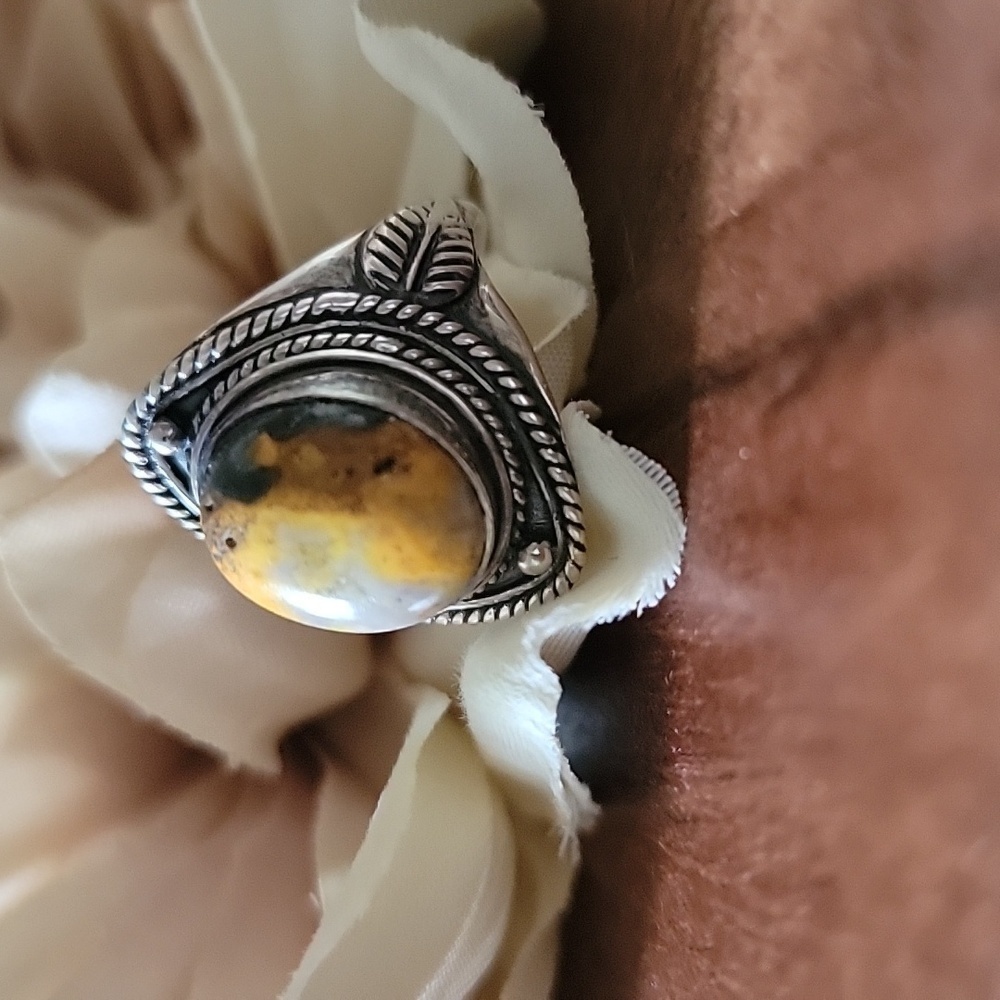 Solid Sterling Silver Bumblebee Jasper Ring Size 8 - image 5
